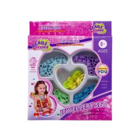 Gyöngyfűző szett dobozban - 90599